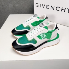 Givenchy Sneakers